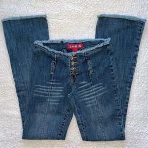 Zana Di low rise flares button fly jeans wide belt loops Y2K 90s vintage denim 3